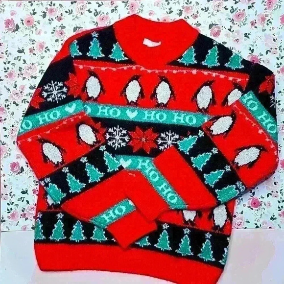 H&M Crewneck Christmas Sweater - Picture 3 of 6